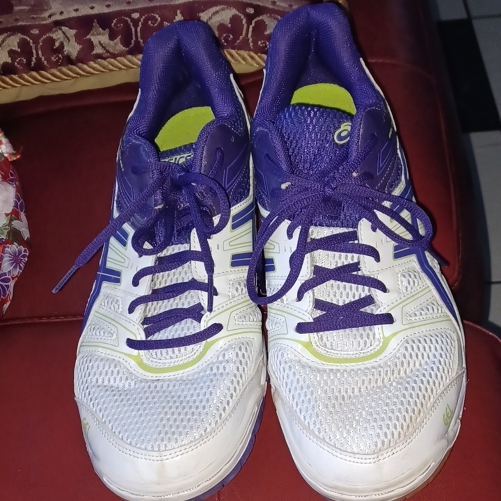 ASICS Gel Rocket running shoes, size 12